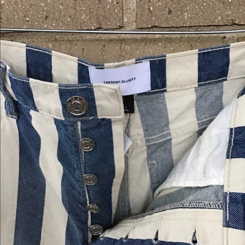Current \ Elliot Jean Shorts - Picture 7 of 12